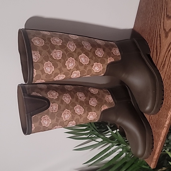 Coach Tall Rainboots Brown Rose Women sz 8 - Picture 11 of 11